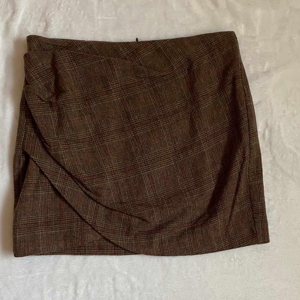 MANGO Plaid Mini Skirt in Brown - Picture 5 of 11